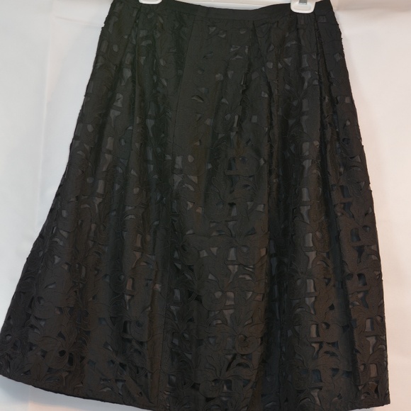 100% Silk Cut Lace Black Skirt SZ 14 Talbots - Picture 6 of 7